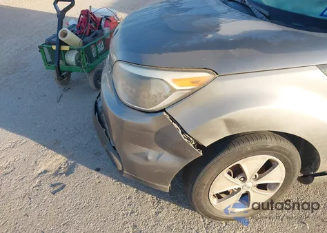 2014 Kia Soul из США, поврежденный, VIN KNDJN2A28E7057708